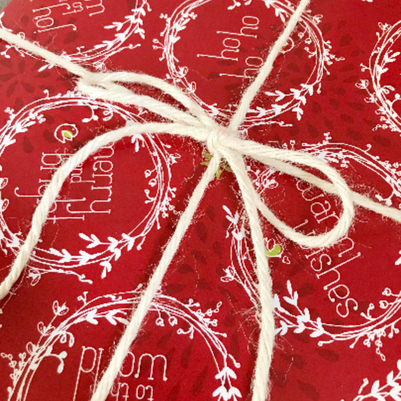 Red Wreath Wrapping Paper – DippityandSnark